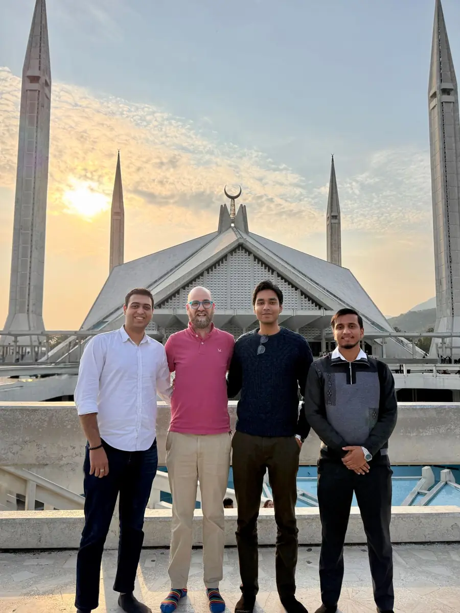 Eynvision team with partners